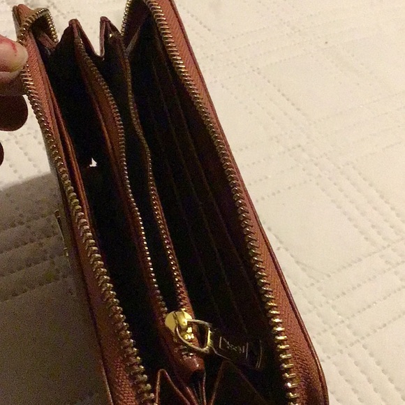 Vintage. YSL Brown Leather Wallet - Picture 3 of 11